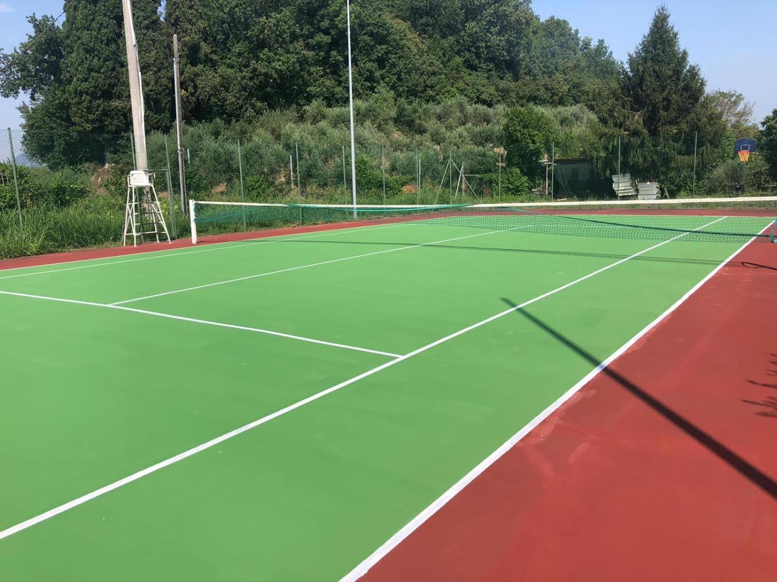 Casa Ghirlanda Con Piscina E Campo Da Tennis 拉齐塞 外观 照片