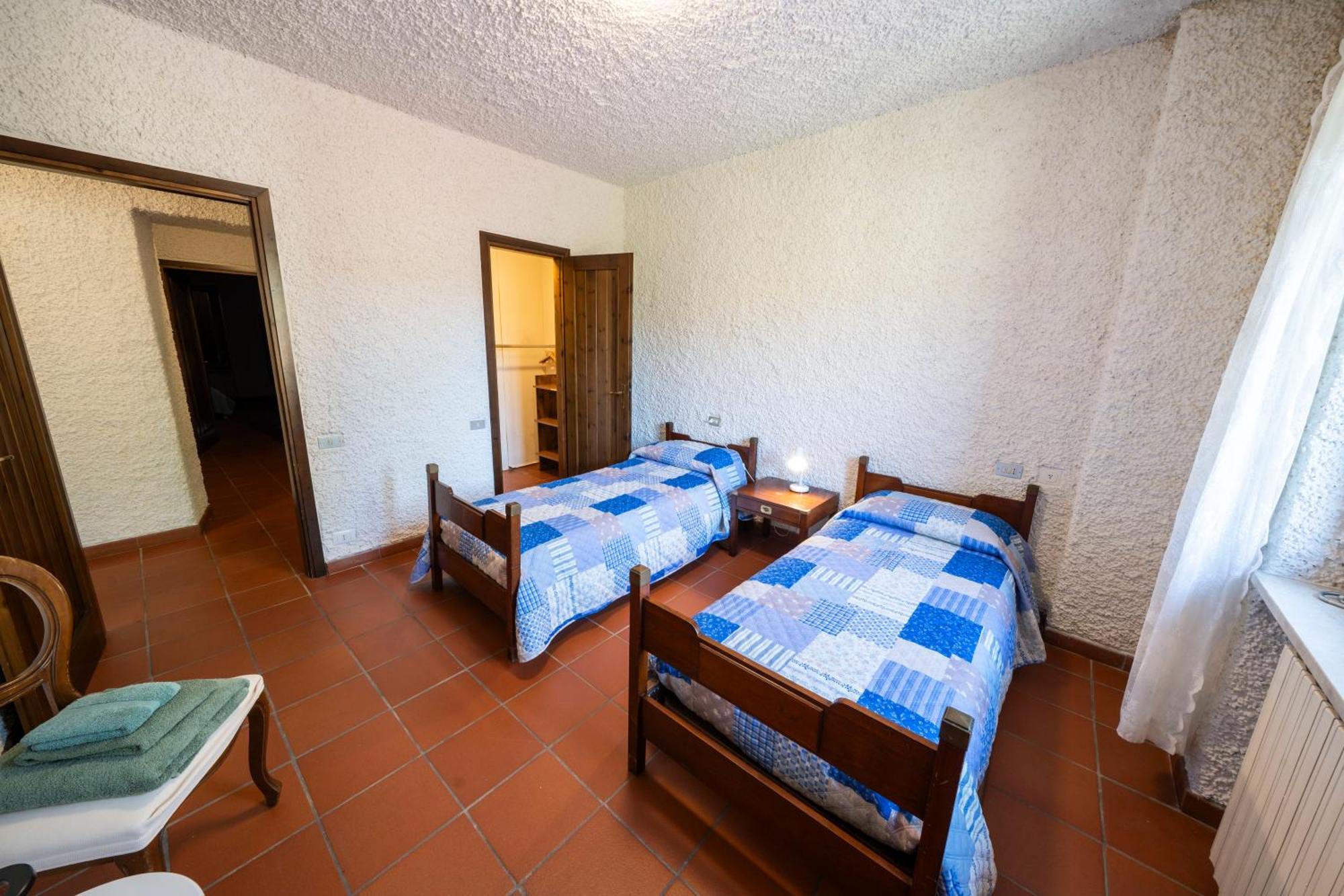 Casa Ghirlanda Con Piscina E Campo Da Tennis 拉齐塞 外观 照片