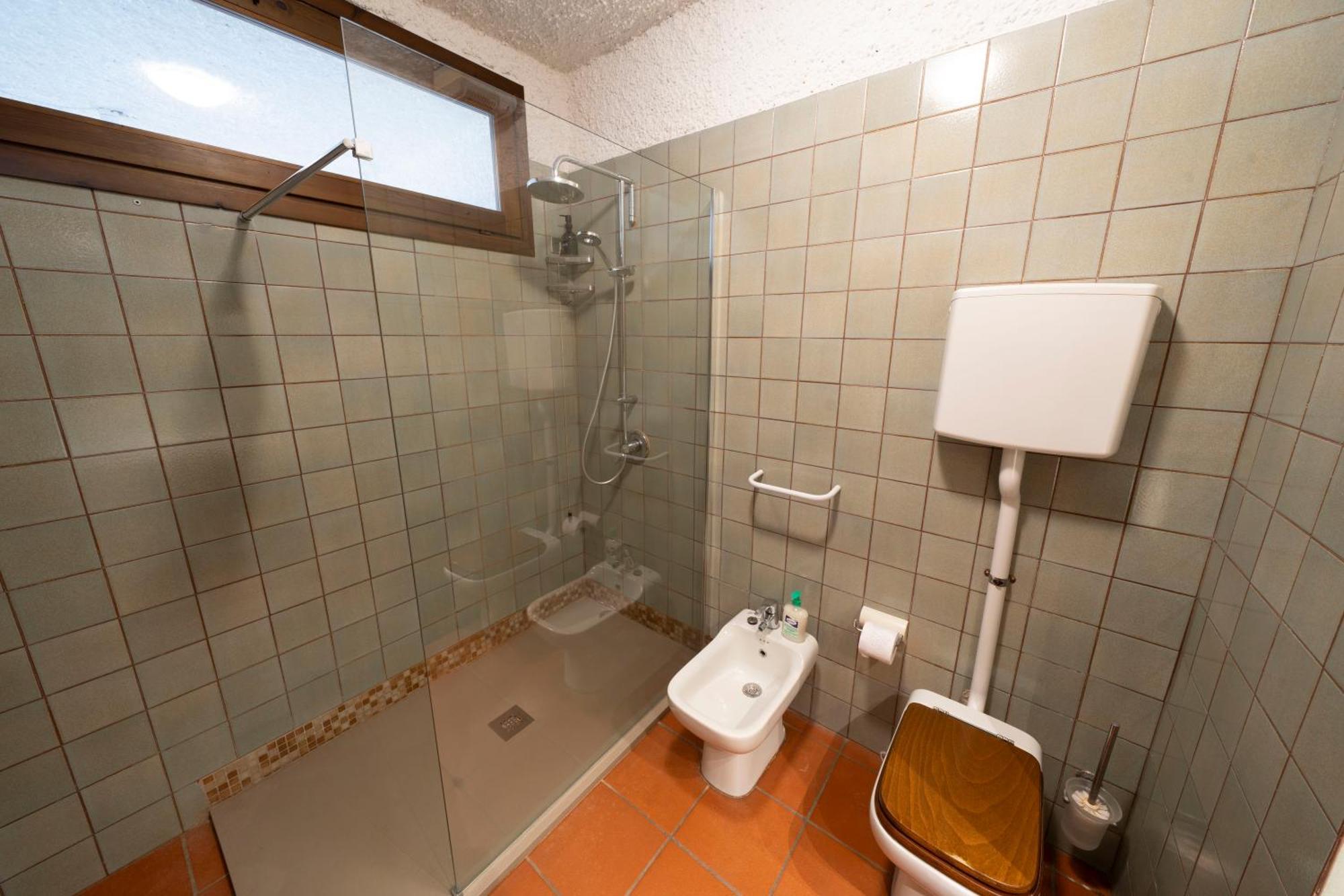Casa Ghirlanda Con Piscina E Campo Da Tennis 拉齐塞 外观 照片